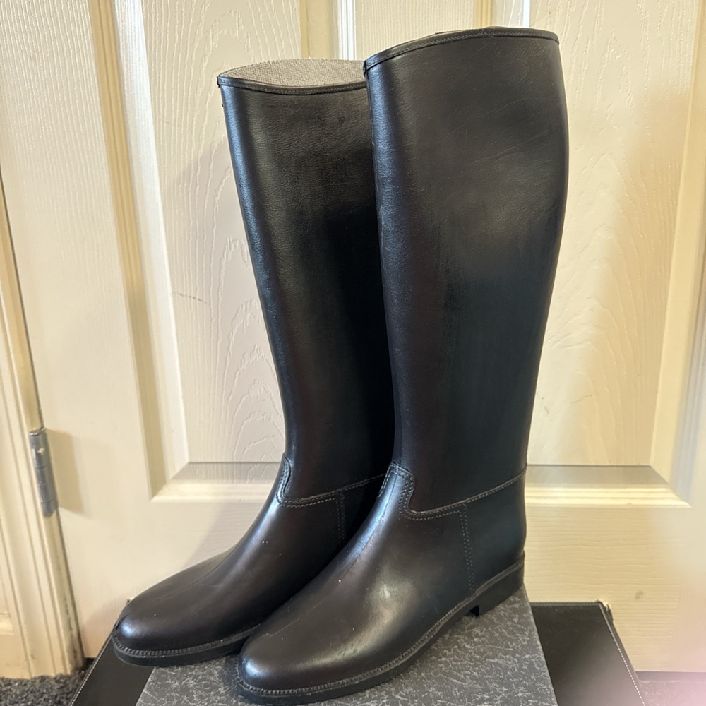Black Rubber Riding Boots